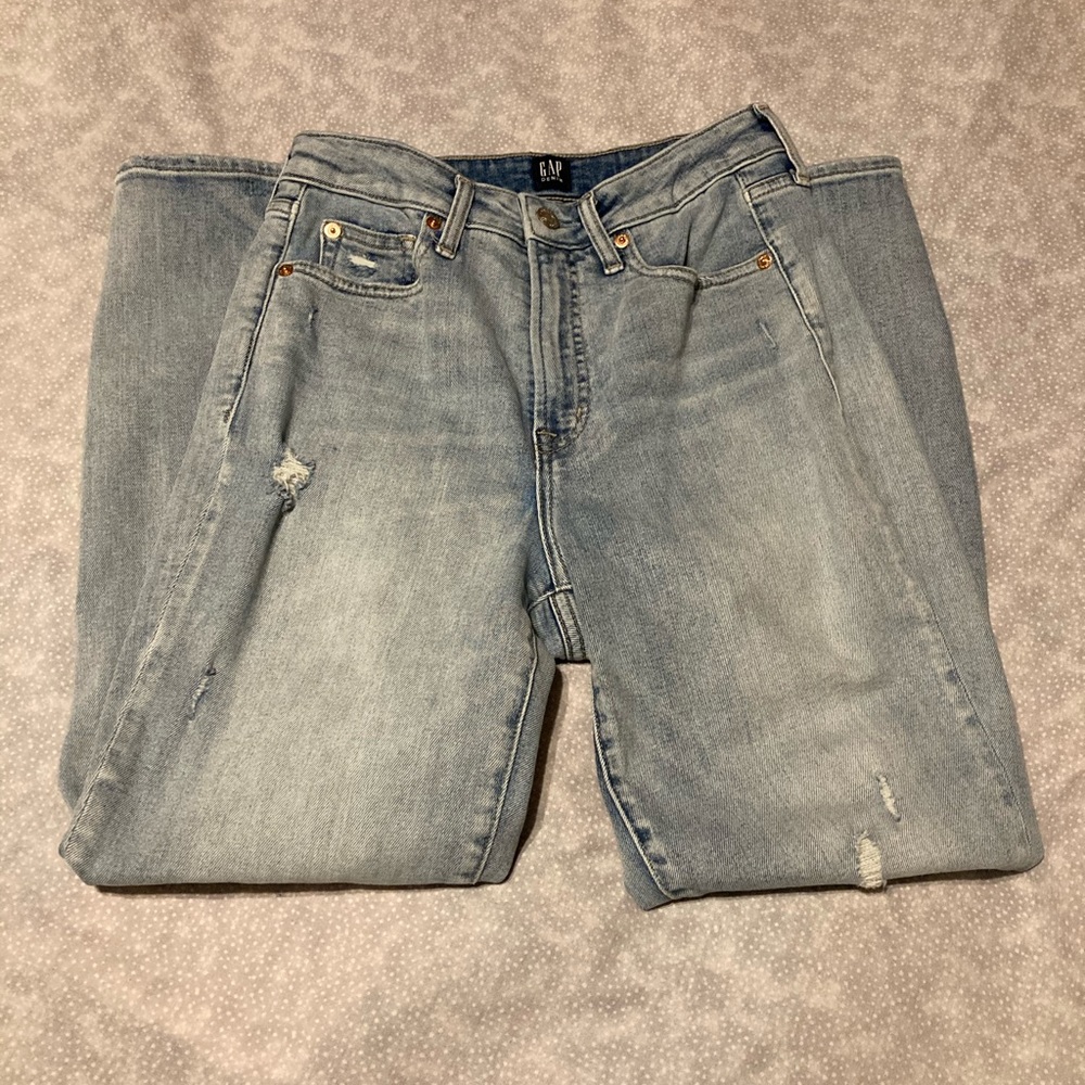 Women’s size 4/27 Gap Jeans